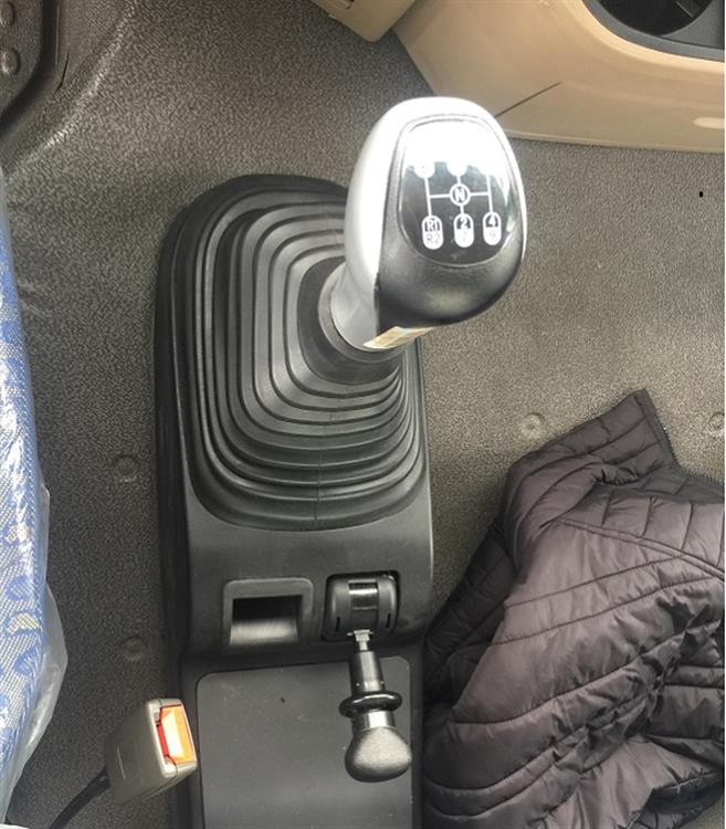 	Xe tải thùng Howo 4 chân 336hp